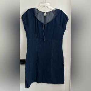 Cherokee: Denim Dress- Size Small (pit to pit approx 19 in)